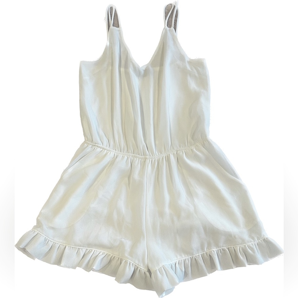 (SOLD) Fab’rik White Sleveless Romper